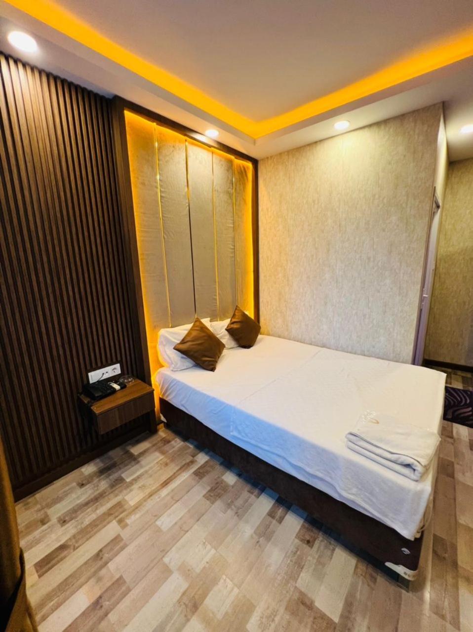 Liman Hotel Istanbul Exterior photo